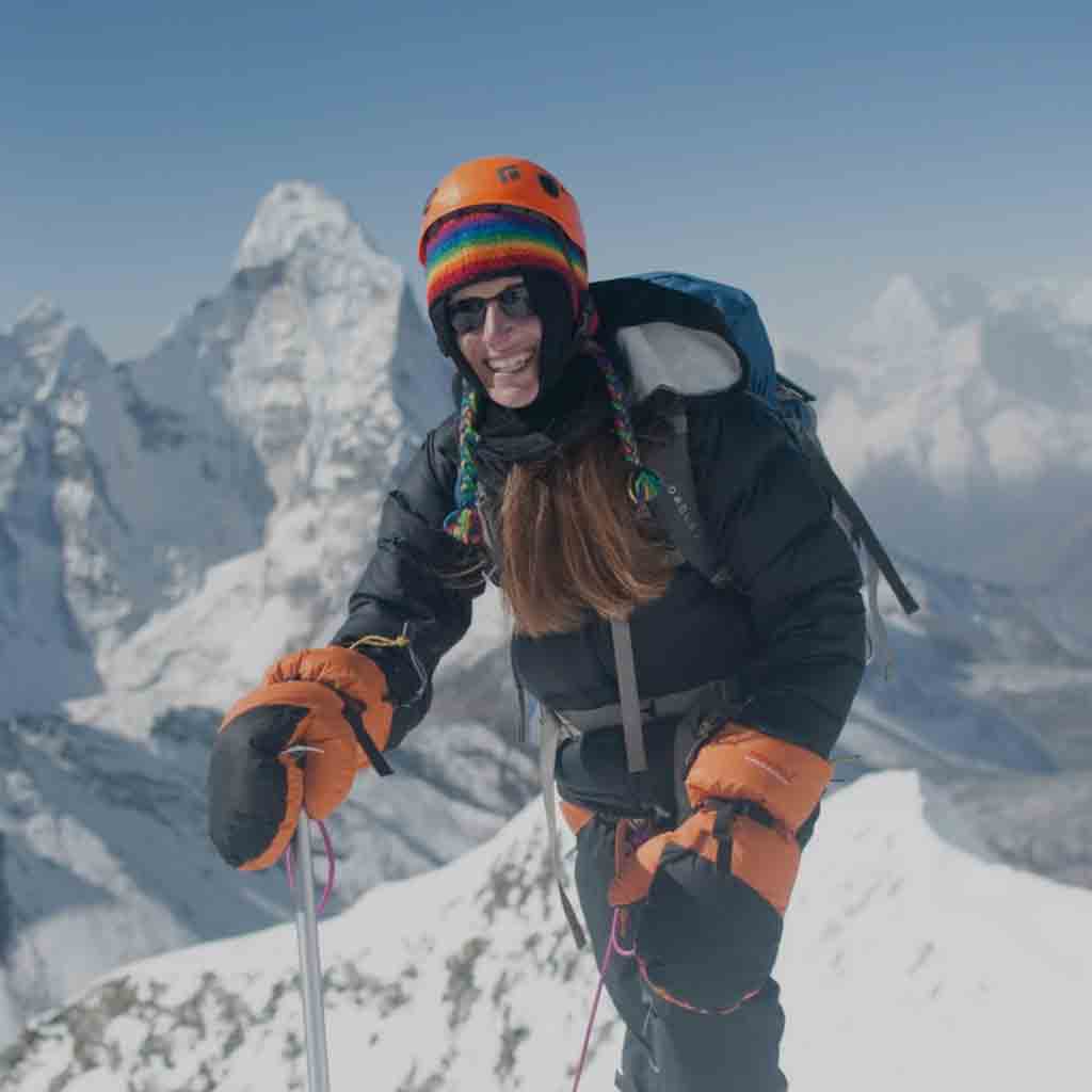 Island Peak (6,189m) + Everest BC Trek