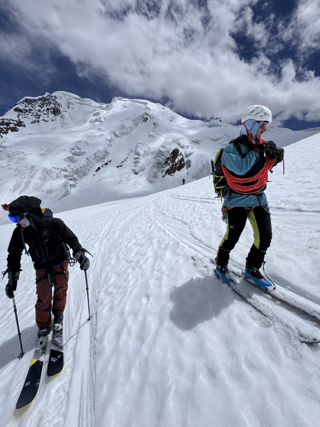 Tian Shan | Kyrgyzstan | Backcountry Skiing & Splitboarding